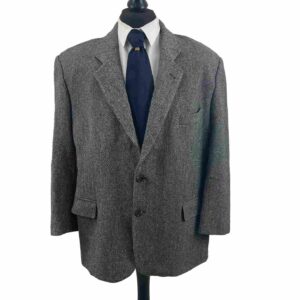 </P> Men’s Oakman Black and White Blazer </P> Size: 48″ S