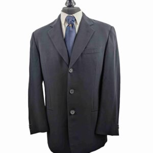 </P>Giorgio Armani Two Piece Suit – Dark Navy</P>Jacket: Chest Approx 44″, Trousers: Waist Approx 35″