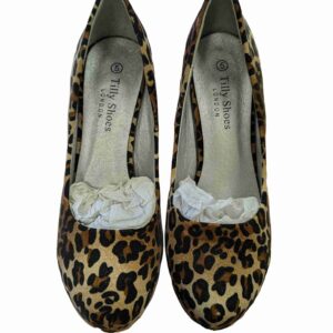 </p>Leopard Print Tilly Shoes London </p>Size 5