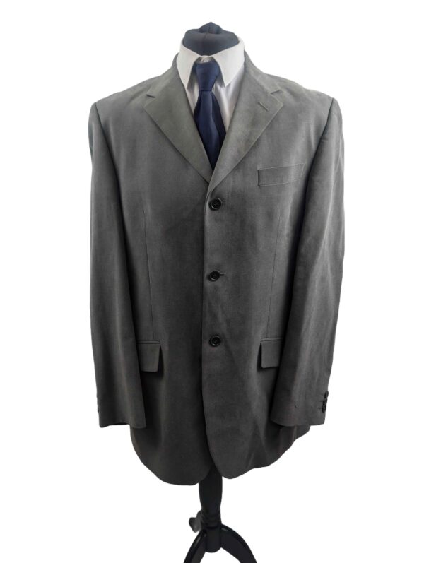 </p> Men's Grey Linea Suit </p> Chest 42L Waist 36R