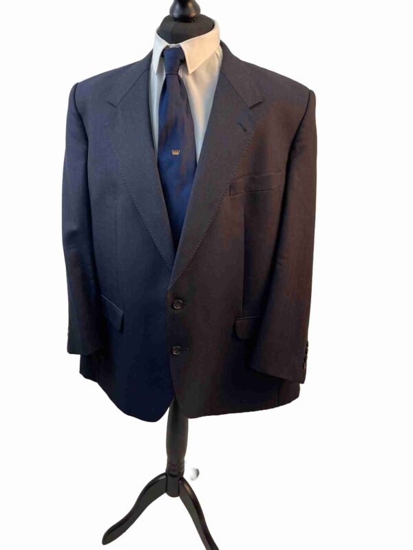 </P> Paname Blue and Red Pinstripe Suit </P> Chest 56" Waist 46"