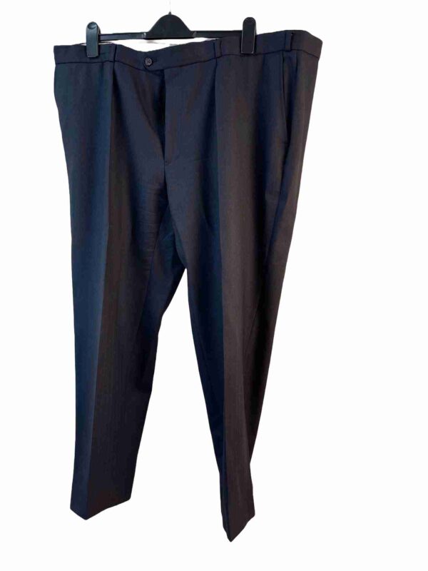 </P> Paname Blue and Red Pinstripe Suit </P> Chest 56" Waist 46" - Image 5