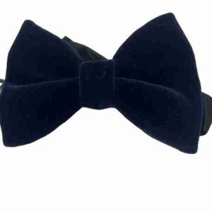 </P>Lloyd Menswear Bow Tie </P>Dark Blue Velvet