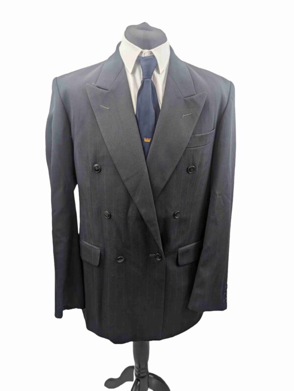 </P>Moorcroft Men's Dark Grey Double Breasted Suit </P> Chest 40", Waist 34"