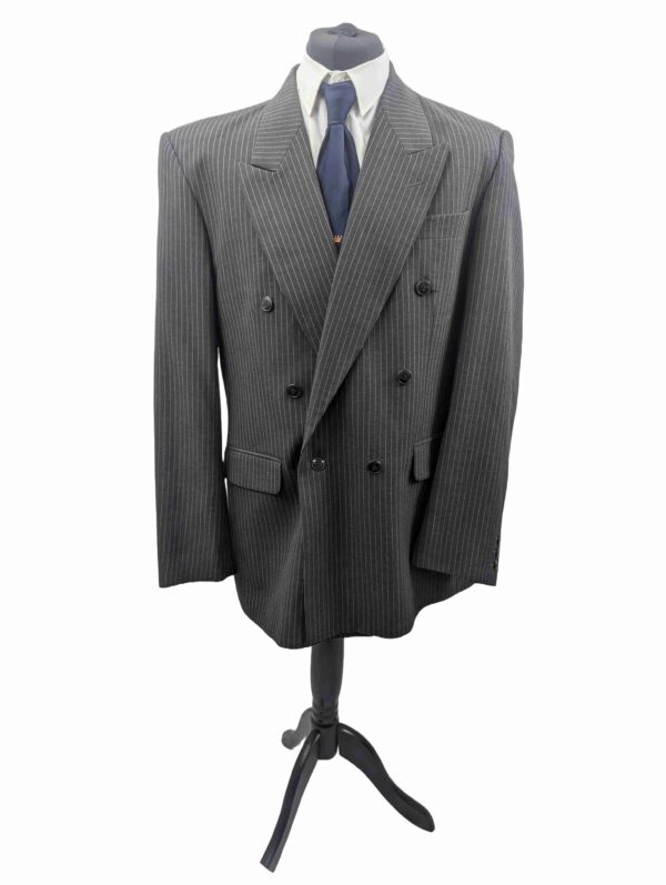 </P>Moorcroft Men's Charcoal Pinstripe Double Breasted Suit </P> Chest 42", Waist 34"