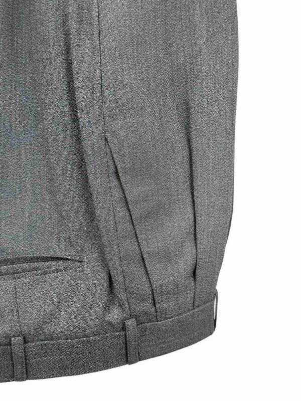 </P> Men's Grey 100% Wool Centaur Suit, Chest 42", Waist 34" </P> - Image 4