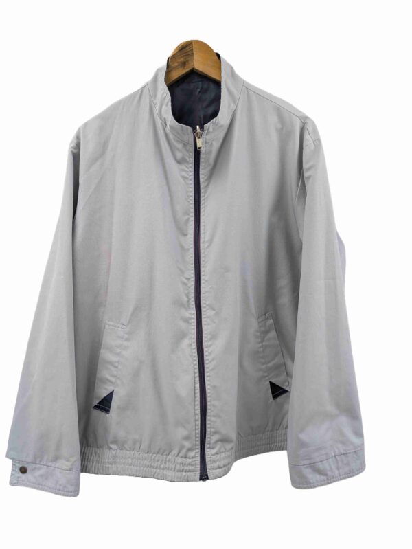 </P> Mens Reversible Lightweight Grey/Navy Jacket Size 44" Chest </P>