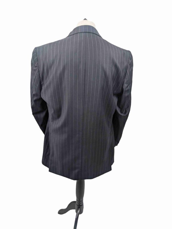 </P> Mens Samuel Windsor 100% Wool Suit Chest 44"</P> - Image 3