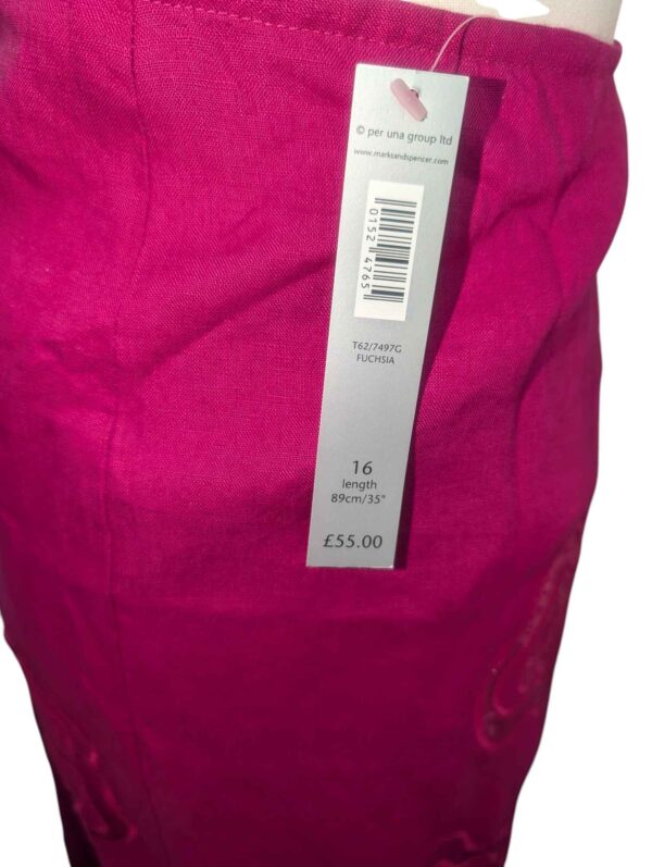 </P> Cerise Per Una Skirt Size 16 </P> - Image 3